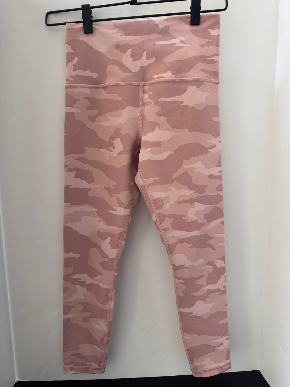 Athleta High-Waist Pink Camo Elation 7/8 Leggings XSP